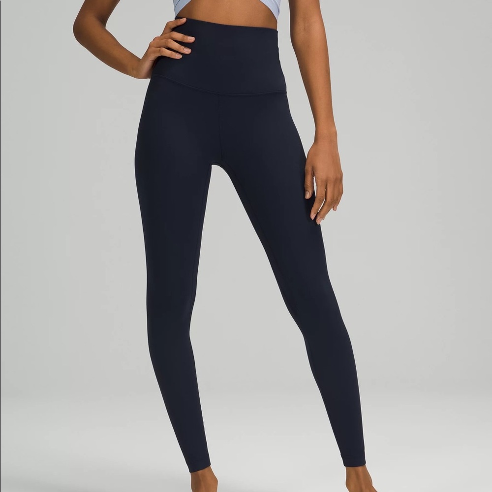 Lululemon black high rise ALIGN leggings - 28”